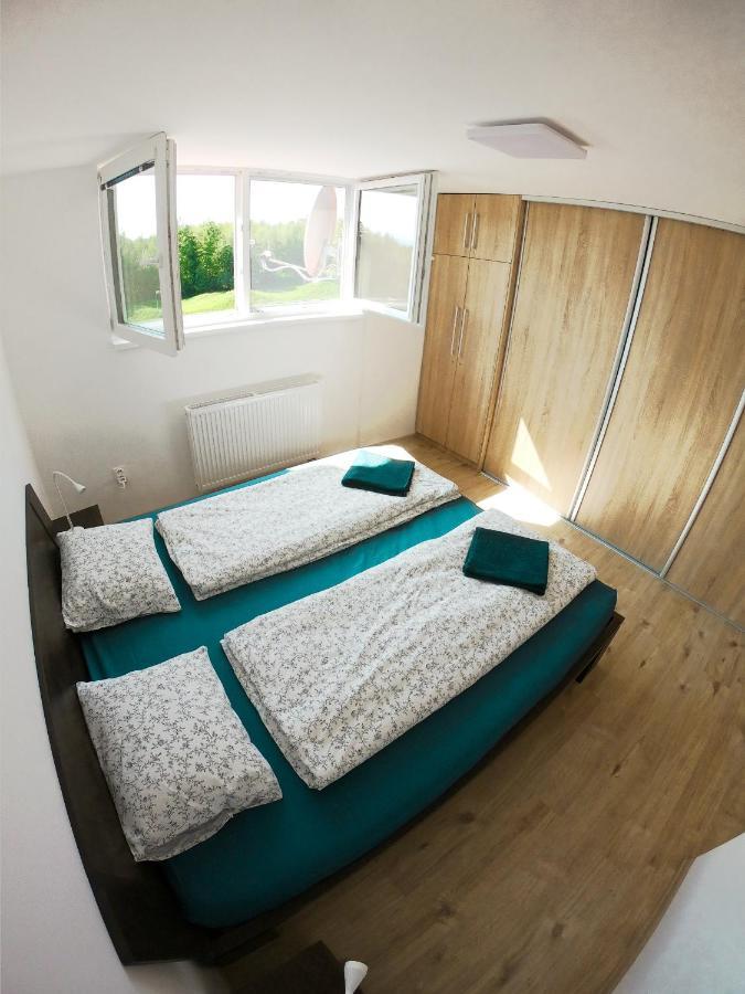 Апартаменты Apartman Дольный Смоковец Экстерьер фото
